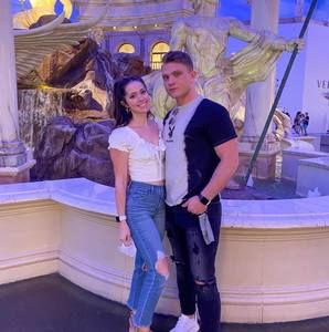 Meet your Posher, Raquel